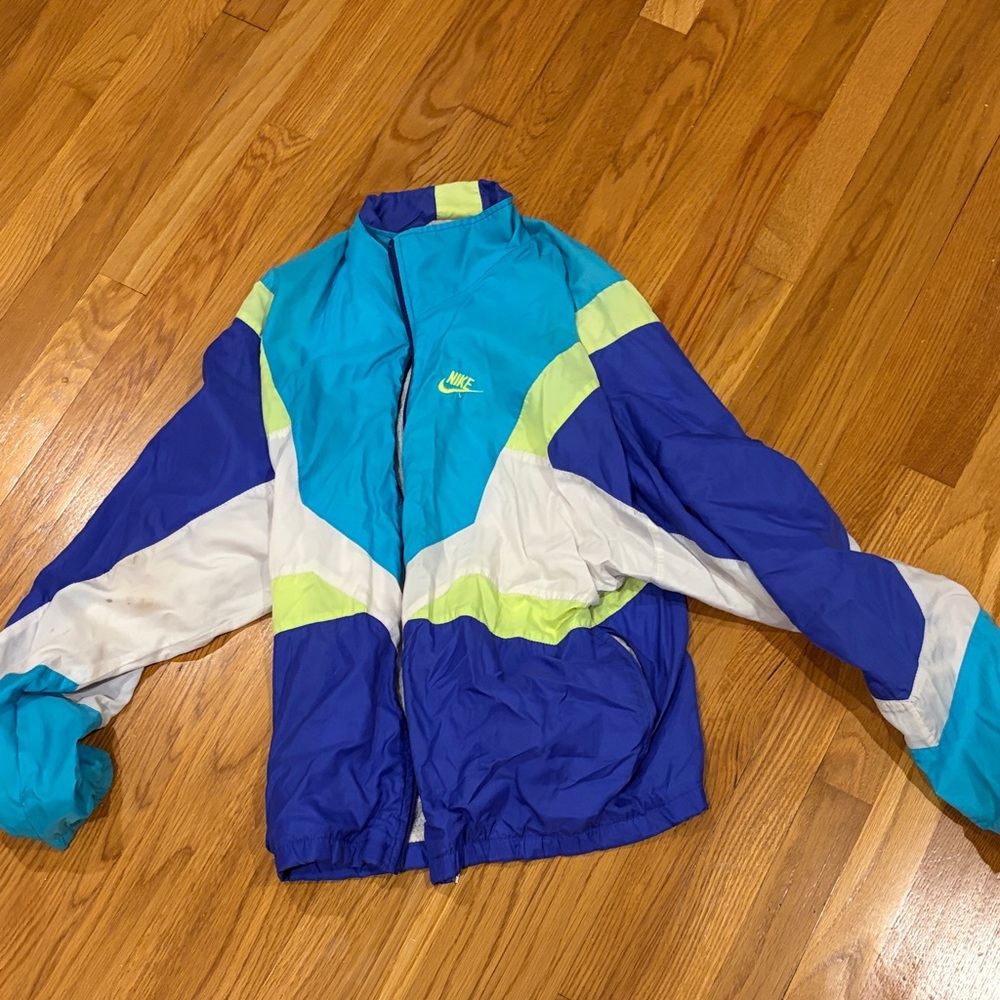 Nike vintage windbreaker jacket large